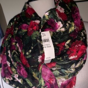 Women’s infinity Scarf
